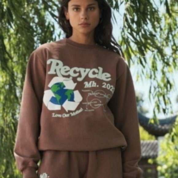 Madhappy Recycle Earth Day Fleece Crewneck Sweatshirt XS NWT Chocolate Brown - Picture 5 of 8